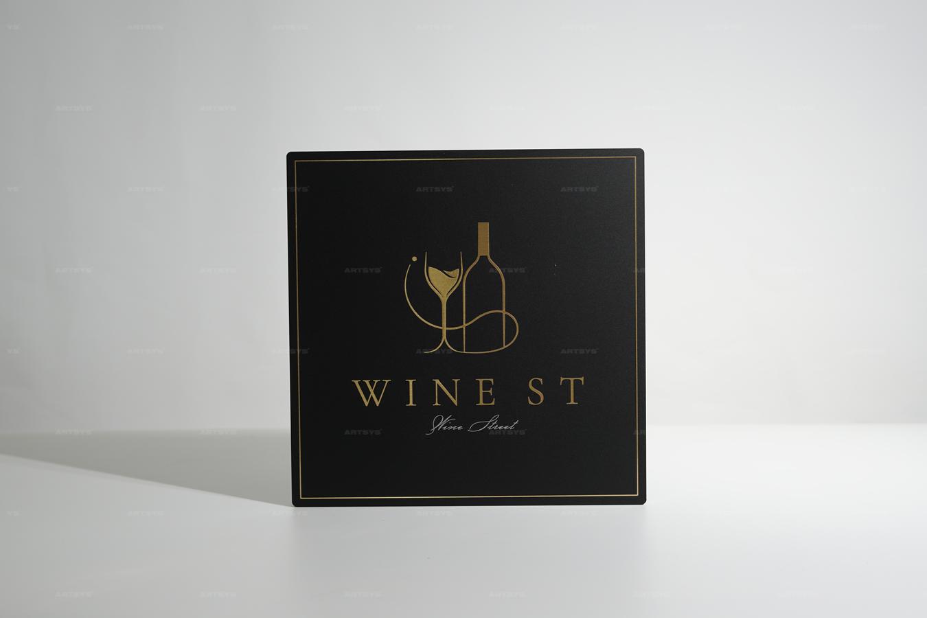 아트시스의 고급스러운 블랙 아크릴 와인 스탠드 - WINE ST